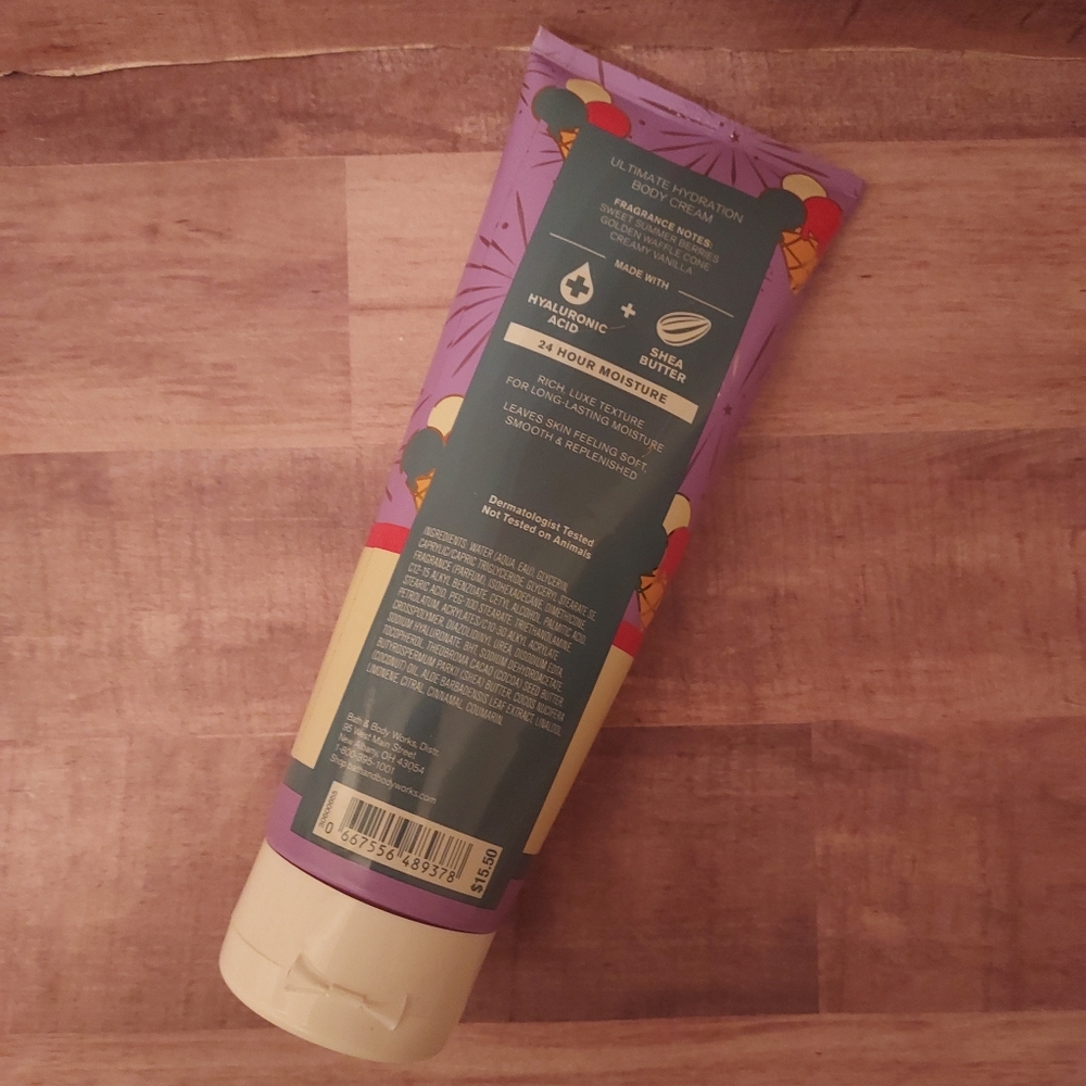 LAST ONE LEFT Bath & Body Works Berry Waffle Cone Body Cream FULL SIZE FRESH NEW - Picture 2 of 2